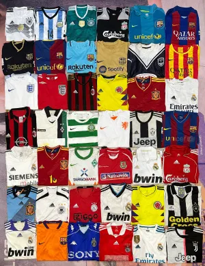 Authentic Nike/Adidas vintage football tshirts 42 piece