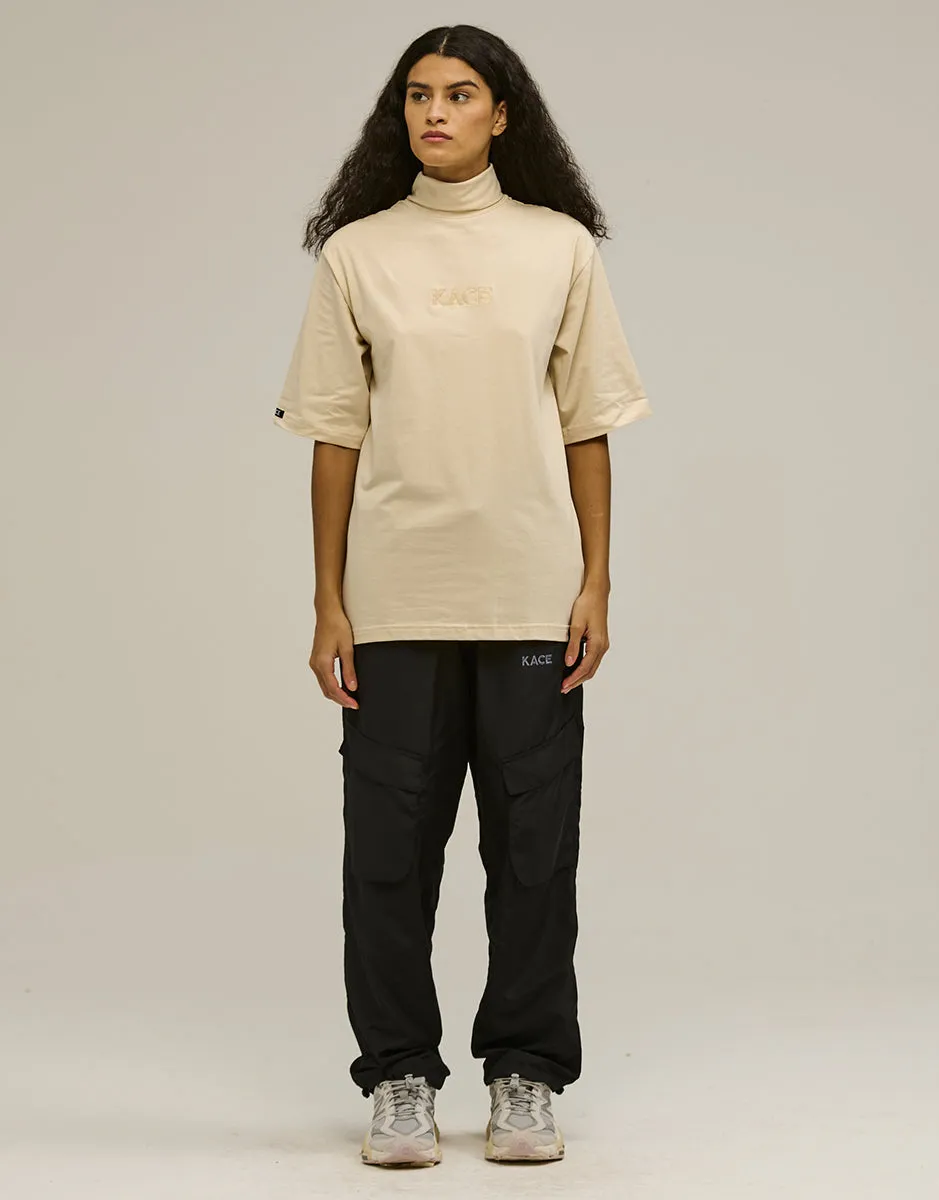 Blusa Gola Alta Oversized Creme Logo Bordado Kace