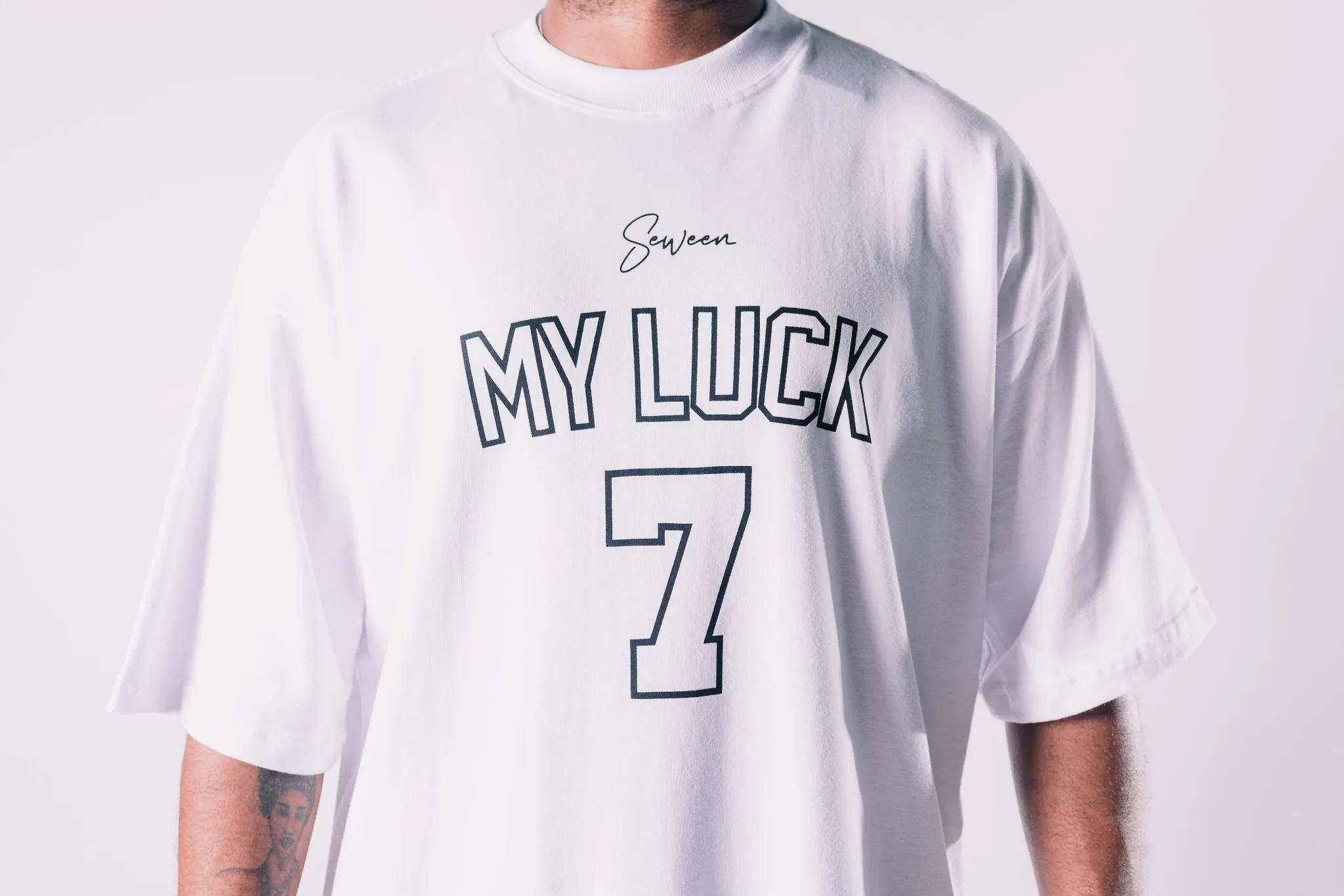 Camiseta Oversized Luck 7