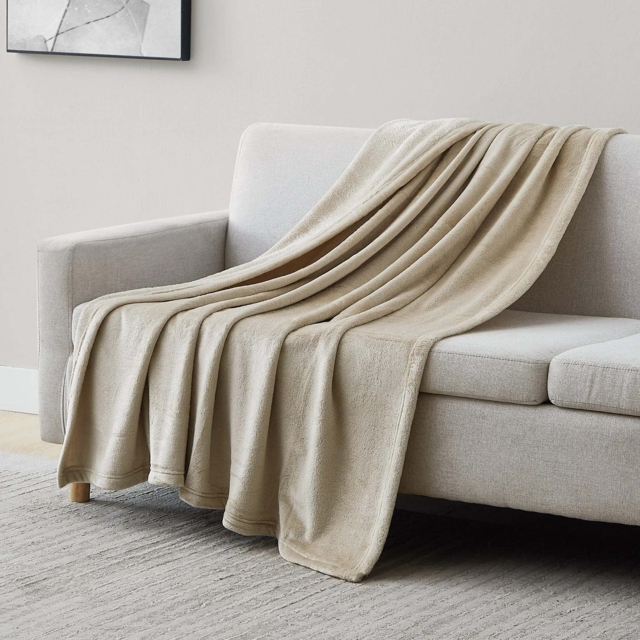 Microfleece Oversized Blankets and Throws